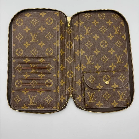 Louis Vuitton Monogram Travel Organizer Wallet - Brown/Gold - Picture 12 of 12